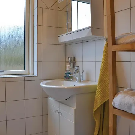 Дом отдыха Two-bedroom Holiday In